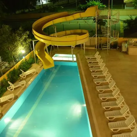 Otel Park Avrupa 2*